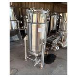 Stainless Steel Pressure Vessel with Valves and Stand