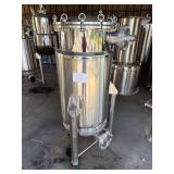 Shivhem Stainless Steel Pressure Vessel with Bolted Top and Side Inlets