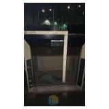 Kewaunee Visionaire Laboratory Fume Hood, 70'x33'x54', 4 Service Valves, Duplex Outlet