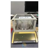 Mettler PM300 Precision Balance