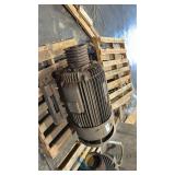 Toshiba 200HP 3-Phase Induction Motor EQP 405T Frame, 460V, TEFC, Pulley, Model B5004FLF3UM