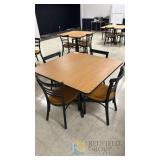 Commercial Cafeteria Table & 4 Chairs Set, Laminate Top, Steel Frame, Asset Tag 335, 48'x48'