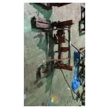 Hesbon Hydraulic Forklift Drum Rotator 880 lb Capacity 55-Gallon, Manual Lever Operation, Steel