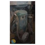 Lindsay 600 Portable Sandblast Pot, 600 lb Capacity, Wheeled, Moisture Trap, Hoses Included