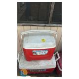 Igloo Island Breeze 48 Quart Cooler – Red, 3-Day Ice Retention, Cool Riser Technology