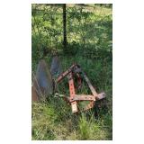 2-Bottom Moldboard Plow, 3-Point Hitch, ~14' Bottoms, ~350 lbs, Heavy Frame, Needs Restoration