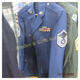 VINTAGE MILITARY JACKET