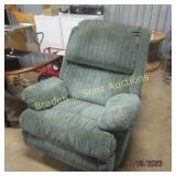 CONTEMPORARY RECLINER