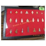 GROUP OF 16 WELL MADE NATIVE AMERICAN ARROWHEADS