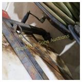 USED RECIEVER HTICH MANUAL LIFT.