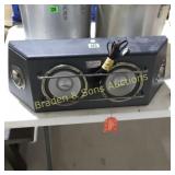 USED ROADMASTER SPEAKER SYSTEM IN WORKING ORDER.