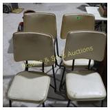 GROUP OF 4 VINTAGE DINING CHAIRS.