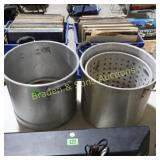 GROUP OF 2 USED COOK POTS.