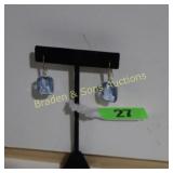 LADIES STERLING SILVER GEMSTONE EARRINGS.