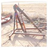 USED CHERRY PICKER. NEEDS WORK.