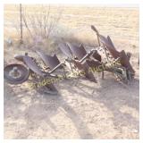 USED 3 POINT BREAKING PLOW