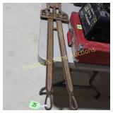 ANTIQUE BULL DEHORNING TOOL