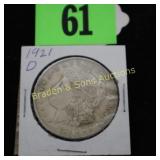 US 1921-D MORGAN SILVER DOLLAR