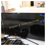 USED SAMSUNG 50" FLATSCREEN TV IN WORKING