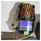 NEW LINCOLN AUTO DARKENING WELDING HELMET IN