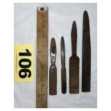 4 Oyster Crack Knives