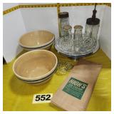 Vintage Kitchen Ware,