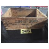 Clipper R Brand Salt Hake Strips Wooden Box,