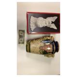 Angel and vase decor