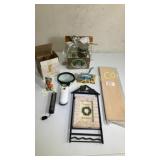 Magnifying glass in balsa wood