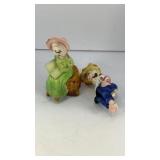 Old couple on tree stump salt & pepper shakers
