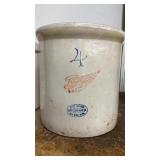 4 gallon Red Wing stoneware crock, no cracks