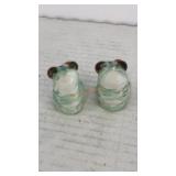 Tiny porcelain toads salt & pepper shakers