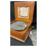 Regina style 11 15.5' disc music box w/ xtra discs