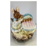Mother mouse w/ baby mice music box 5.5' x 4'