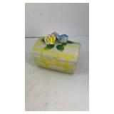 Porcelain trinket box w/ flowers on top