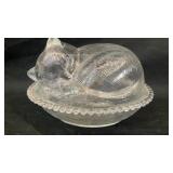Sleeping cat glass dish w/ cover 7' x 5' x 5'