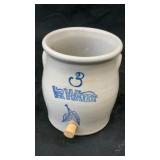 Red Wing Falconer stoneware ice water 4.5' x 3'