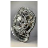 14'x9' Disney/Pixar 'Its a bugs life' cake mold