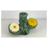 Ceramic tree stump w/ flower salt & pepper shakers
