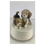 Pups on podium music box (not working)