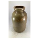 stoneware crock jar (no markings except 15)