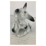 Ceramic dog with bow 3.5' x 2.75' x 2'