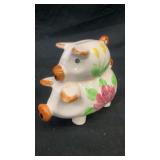 Little pig sitting big pig ceramic piggy bank