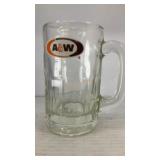 Large glass A&W root beer mug 6' x 3'