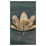 Brass maple leaf shaped candle holder 7' x 6'