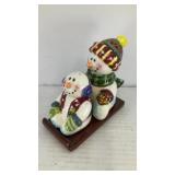 Snowmen on sled salt & pepper shakers 5' x 4'