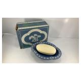 Avon Avonshire Blue Soap Dish & Soap IN BOX