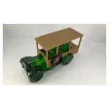 Avon 1923 Station Wagon w/ Wild Country (full)