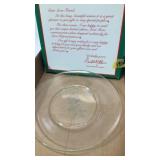 Avon Happy Holidays Rose Plate IN BOX