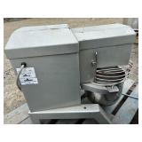 Univex 8qt Mixer